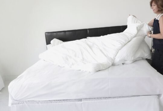 Bed for Sale in Abu Dhabi