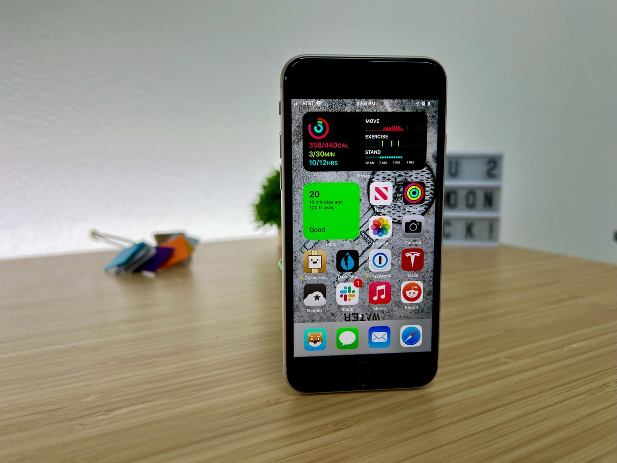 iphone-se-2022-1.jpg