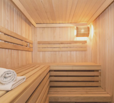 gyms with a steam room near me
