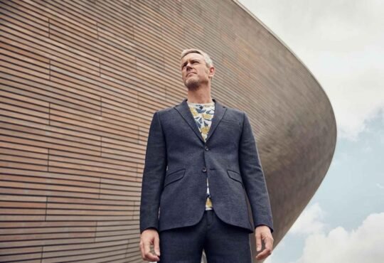 The Changing Era of Suits and What's in Style Now?