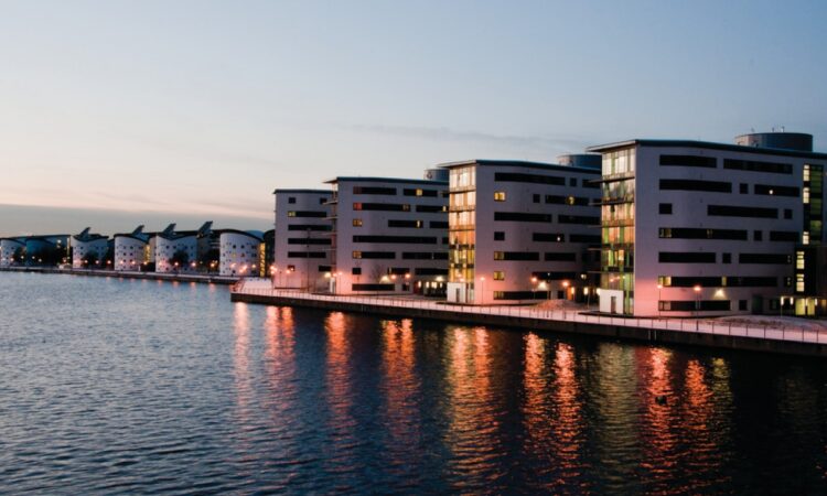 Why do Indian Students Choose the University of East London?