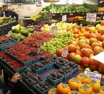 Fruit Delivery Vs. Store Picking