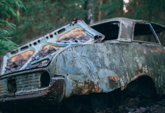 car junk