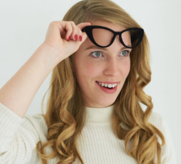 cat-eye glasses!