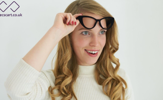 cat-eye glasses!