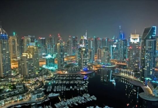 6 mesmerizing things to do at night with family & friends