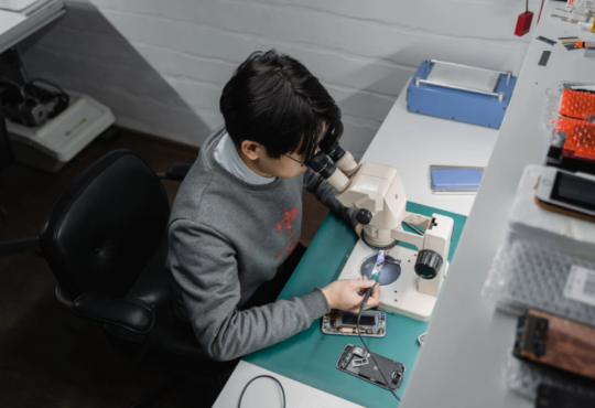 cell phone repair