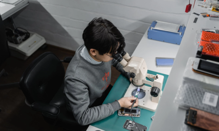 cell phone repair