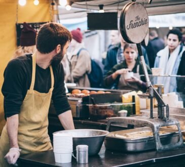 Advice for Business Owners Looking to Attract Customers