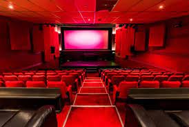  Why You Should Hire a Cinema for Your Next Event
