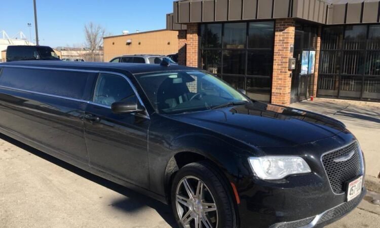 Milwaukee Limousine Service: Posh Transportation for Discerning Individuals