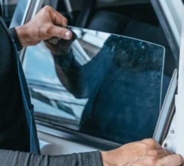 Side rear window glass replacement
