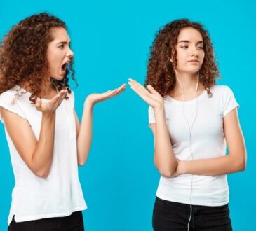 How Toxic Friendships Can Lead to Unhealthy Relationships