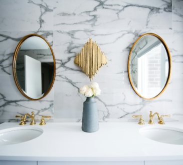 Exploring the Benefits of High-Tech Bathroom Fixtures