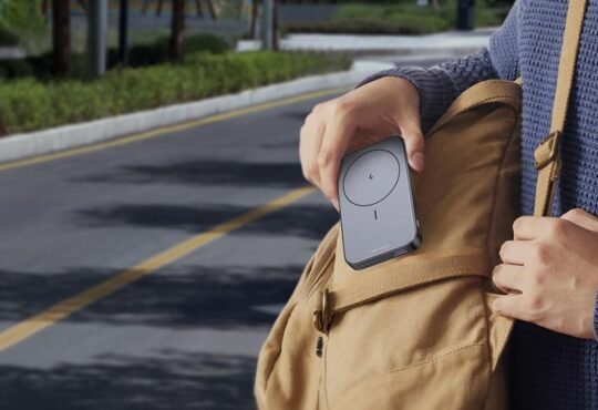 Stay Powered Up: How UGREEN Power Banks Enhance Your Travel Experience