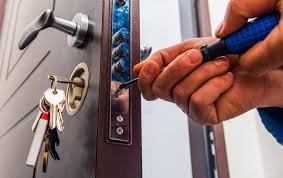 How an Auto Locksmith Can Save You Time and Money