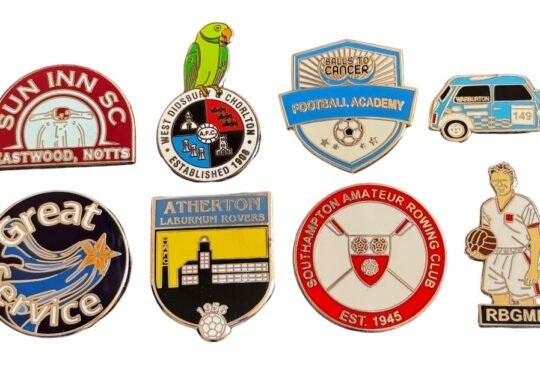 custom metal badges