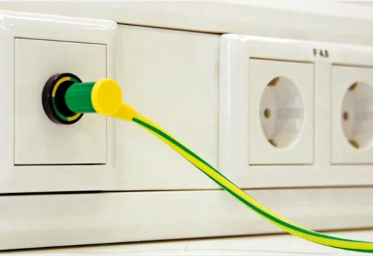 medical electrical connectors