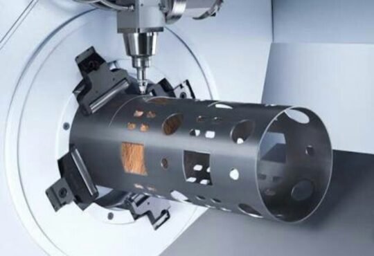 Laser Pipe Cutting Machine